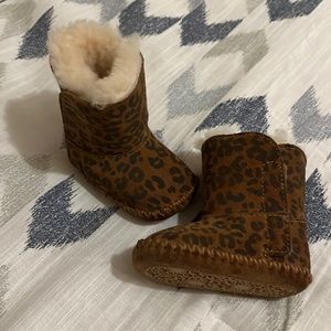 Ugg baby 0/1
